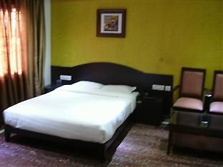 Suvarna Samphala Inn Bangalore Exterior photo